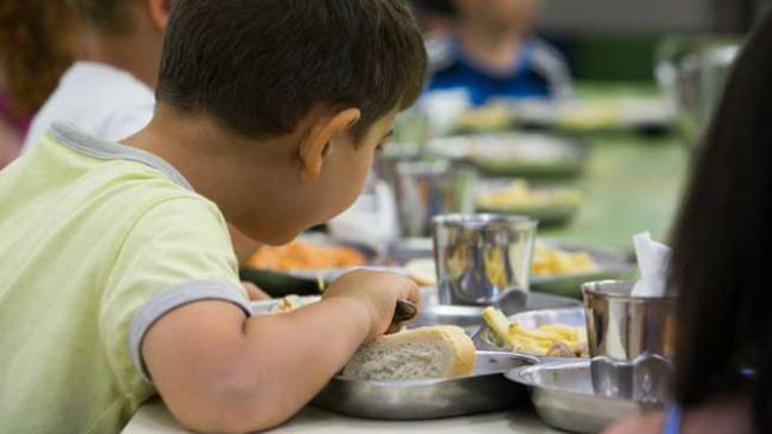 La cantidad de chicos que comen en las escuelas aumentó en el año