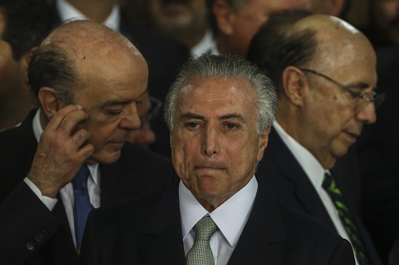 Temer asumió la presidencia por 180 días en reemplazo de Dilma