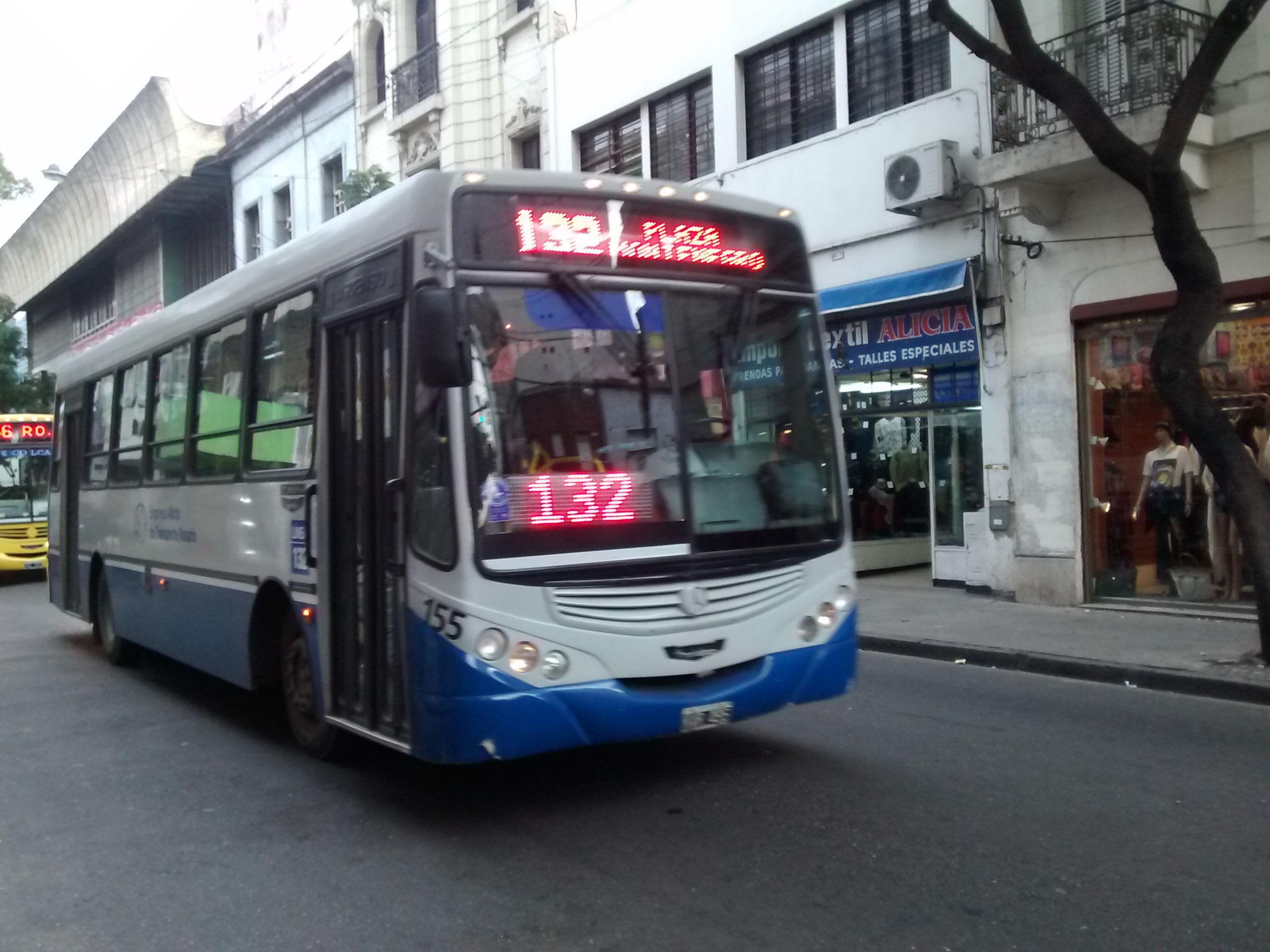 Si el boleto se va a 9,45 ir al trabajo será otro problema para el bolsillo.