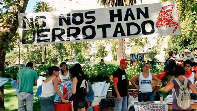 Desde temprano, la Plaza San Martín se llenó de gente