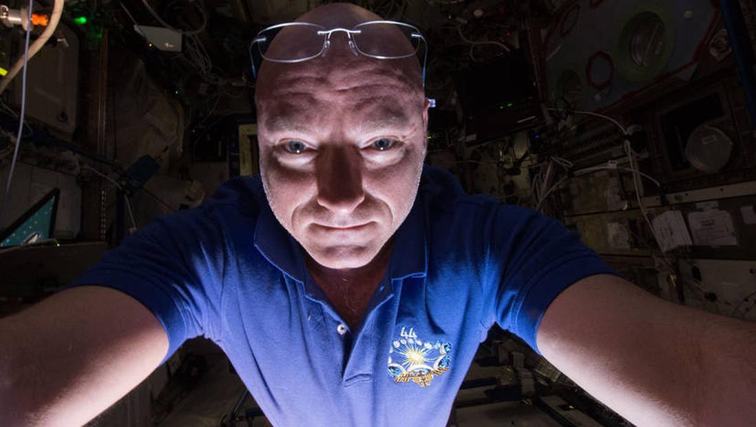 Un astronauta fue al espacio y creció 2 centímetros