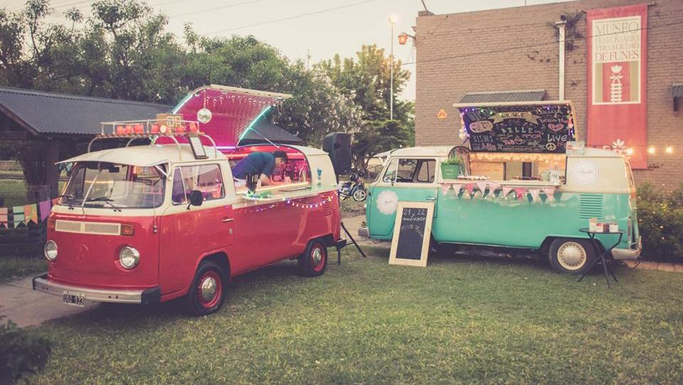 Los food trucks rosarinos ya se presentaron en la vecina ciudad de Funes