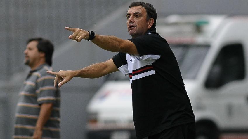 Los antecedentes de Diego Osella, el nuevo DT de Newell's