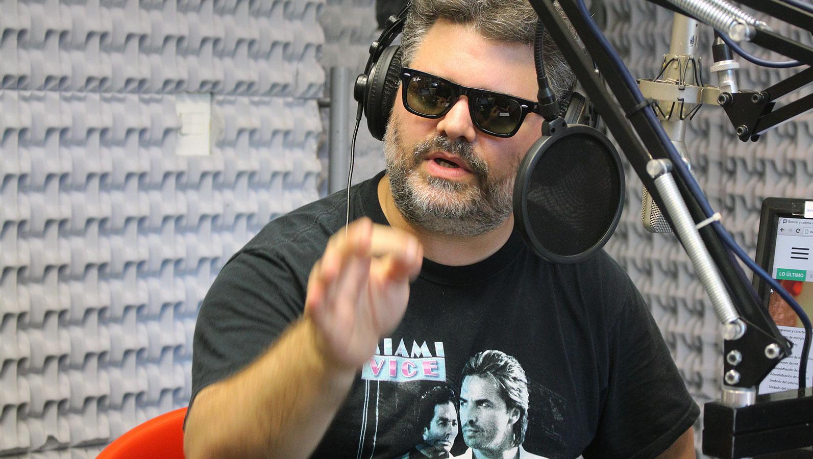 Seba De Caro pasó nuevamente por los estudios de la Sí 98.9
