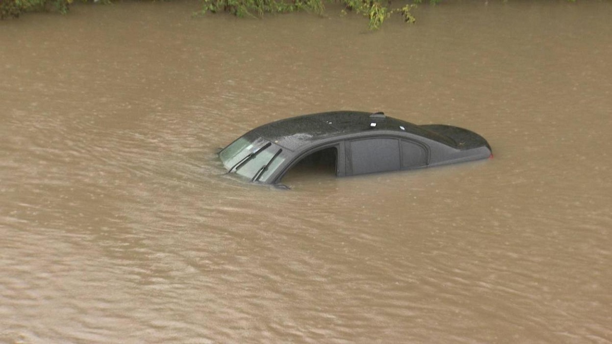 Peor que acá: el desborde del río Missouri causó 13 muertes
