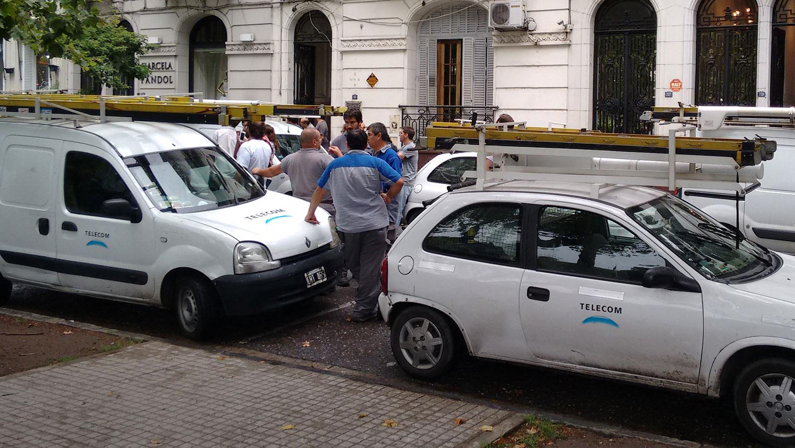 Los telefónicos se reunieron frente a Sitratel.
