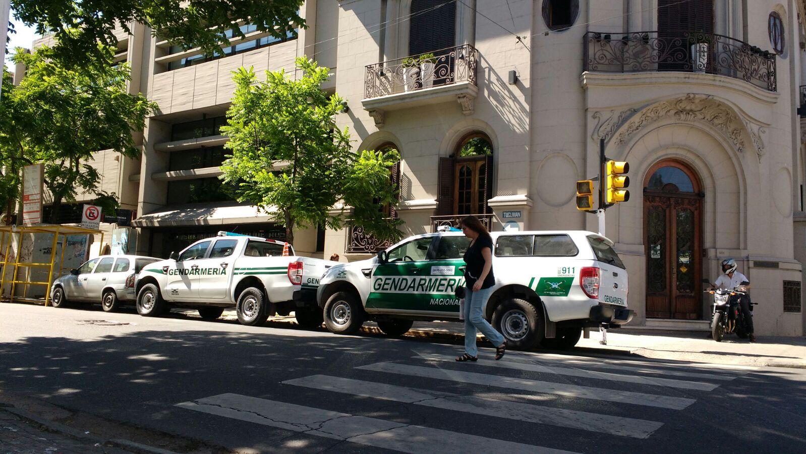 Gendarmería allana la Mutual Médica en musca de documentos a pedido de la UIF.