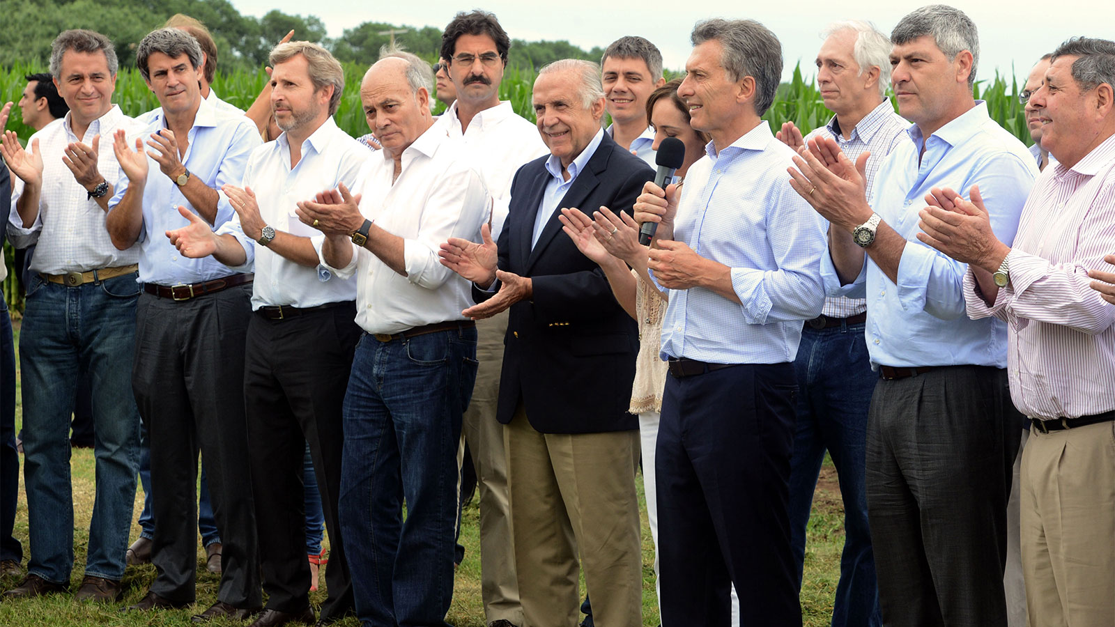 Todos junto al maizal: Venegas y Reutemann, incluidos