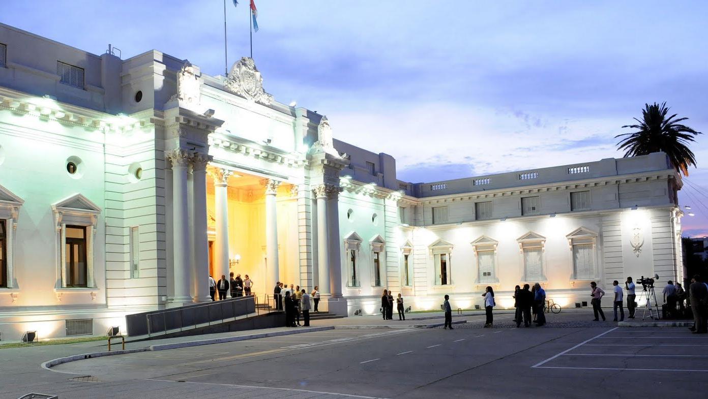 Los Legisladores asumirán sus bancas