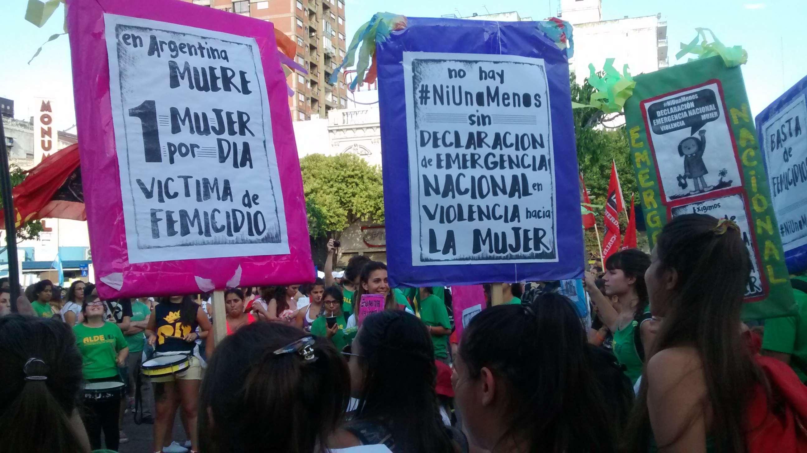 Rosario se unió en un solo grito contra la violencia de género 