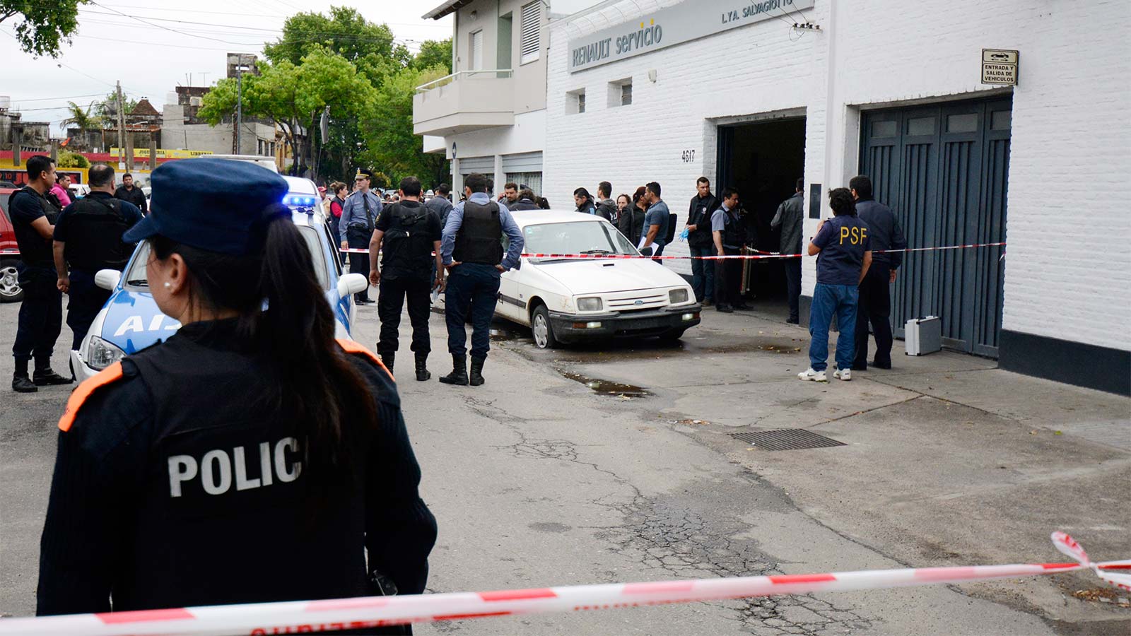 El tiroteo astilló la tranquilidad de la cuadra, en barrio La Guardia.