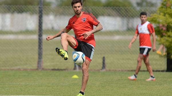Scocco sería el único cambio obligado, en lugar del suspendido Boyé.