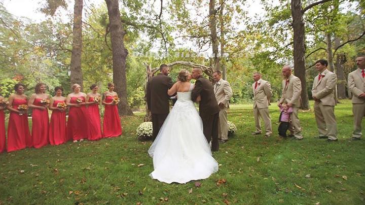 Ceremonias de casamiento emotivas hay muchas, pero como esta ninguna.
