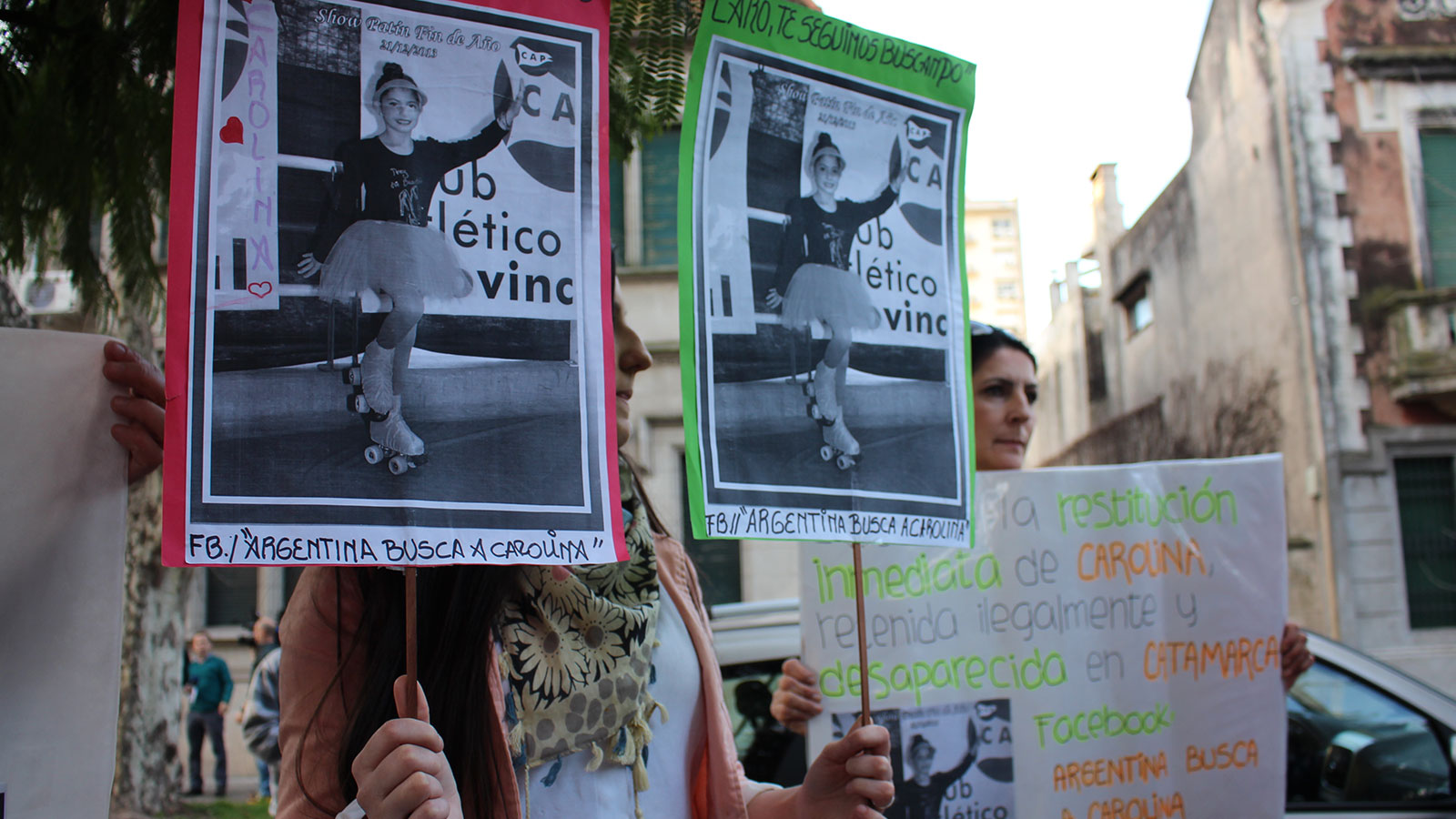 Cientos de manifestantes pidieron justicia por Escobar.