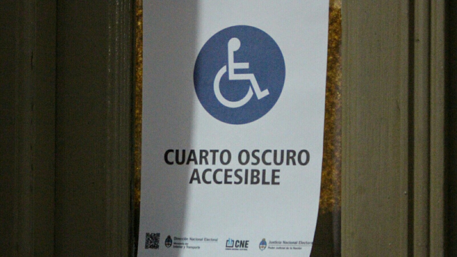 En todas las escuelas había cuartos oscuros accesibles