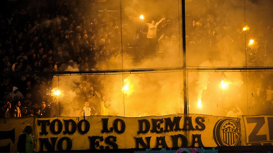 El dirigente del torino denunció complicidad de los dirigentes y los barras.