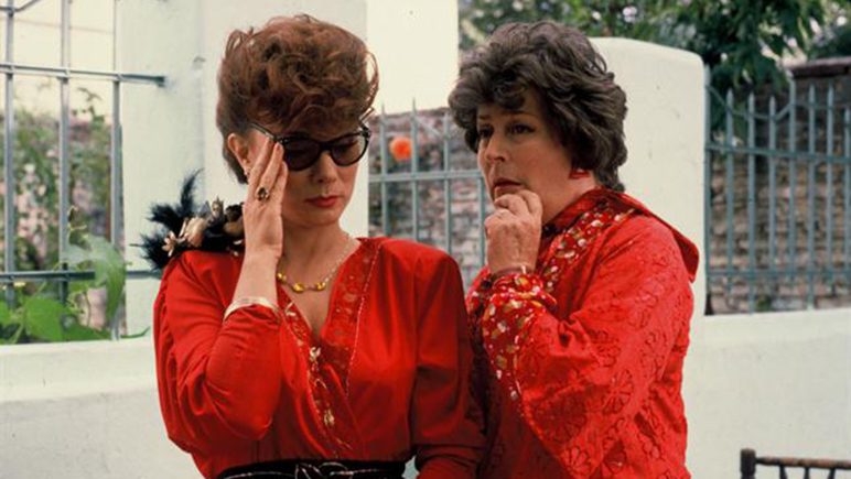 China Zorrilla y Betiana Blum en una escena de la cinta que cumple 30 años.
