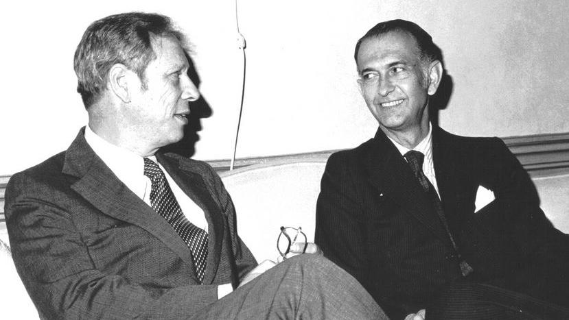 Martínez de Hoz junto al Secretario de Carter.