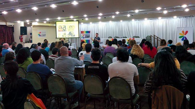 Se harán capacitaciones y debates para los docentes privados