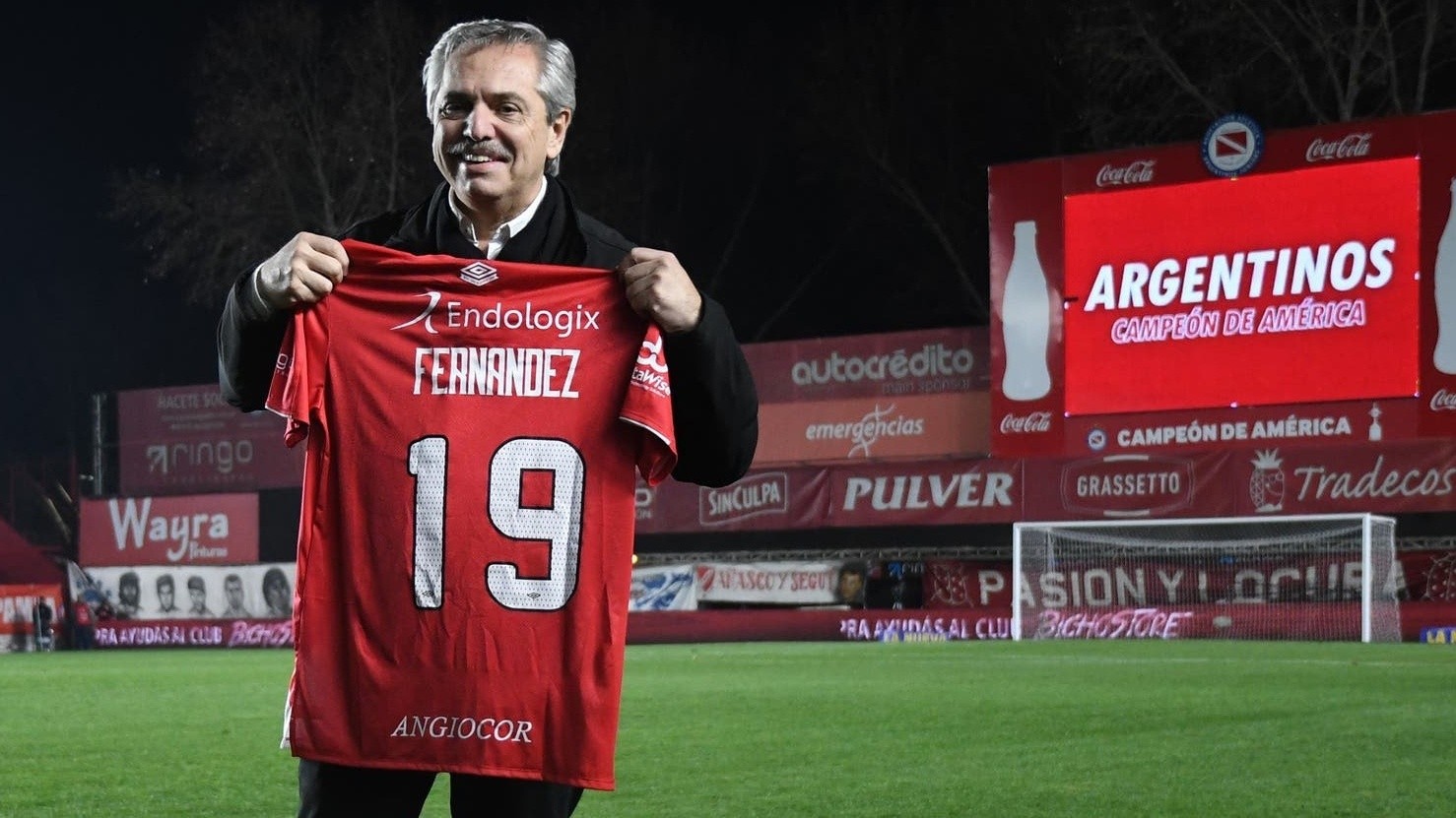 Fernández puso en duda la vuelta del fútbol argentino