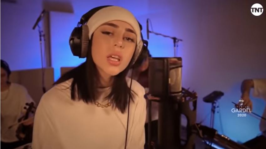 "Plegarias" en versión acústica