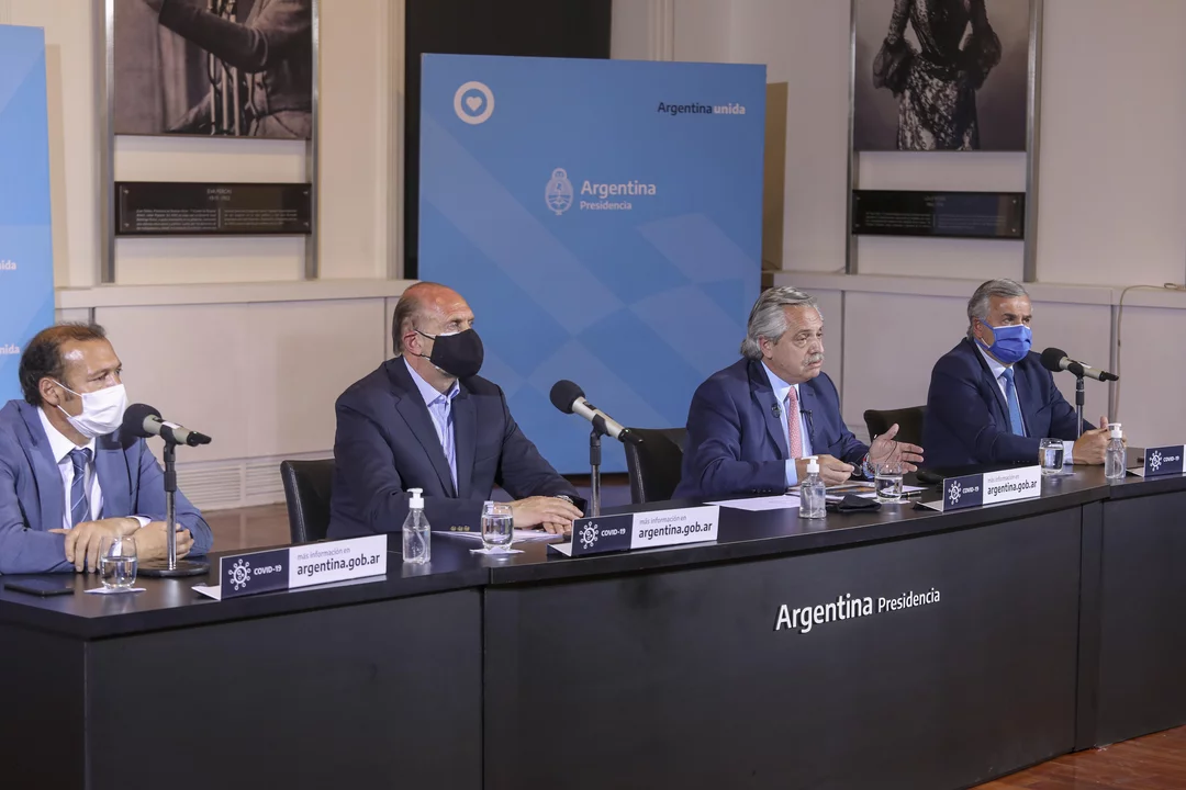 Todo sigue igual: mantienen restricciones y Santa Fe empeora en números