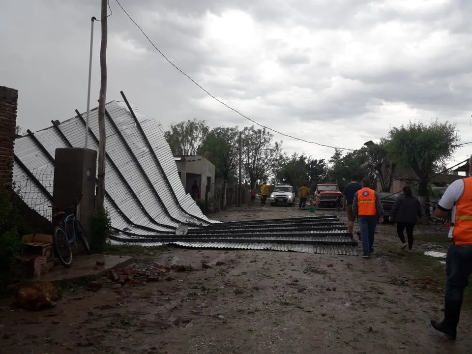 Las consecuencias de un peligroso frente de tormenta en María Susana