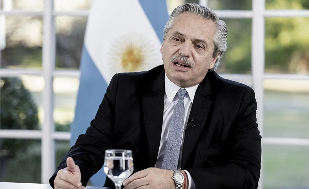Alberto tendió un puente a Bolsonaro para "dejar las diferencias del pasado"