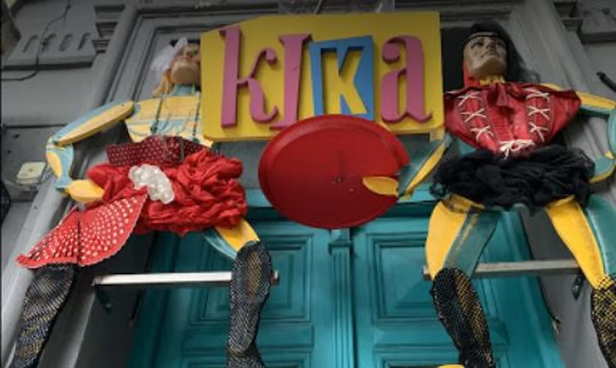 Unas 230 personas fueron demoradas en una fiesta clandestina en Kika