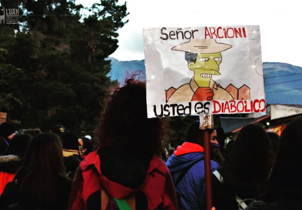 Chubut salió a pelear contra la mega minería con la ayuda de Los Simpson