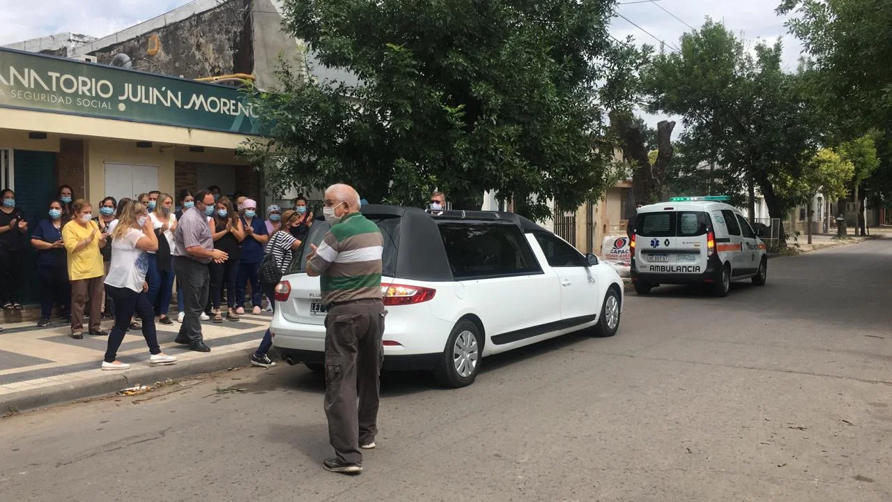 El Dr. Adrián Guerrera, vicedirector del Hospital San Carlos de Casilda estuvo presente.