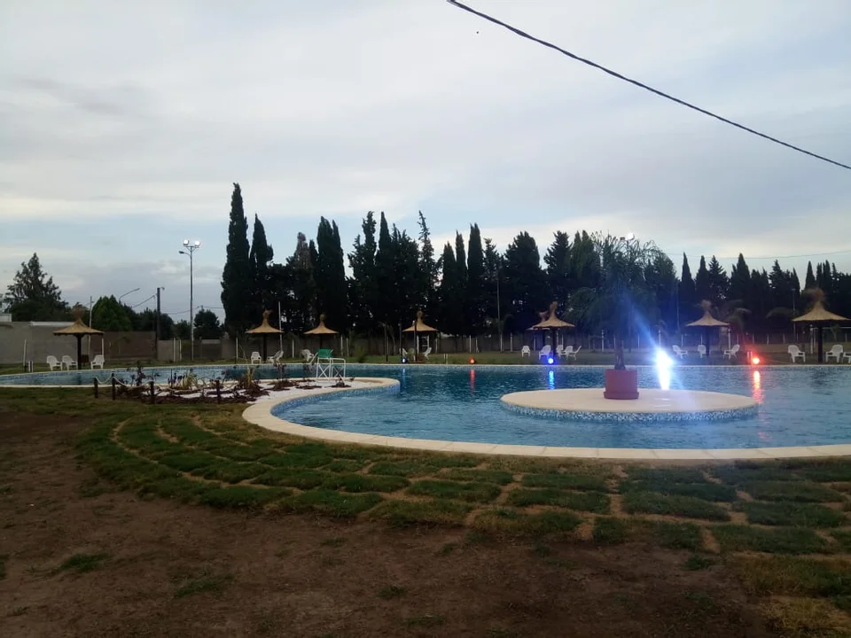 Unión Casildense realizó el corte de cinta de su esperado espejo de agua