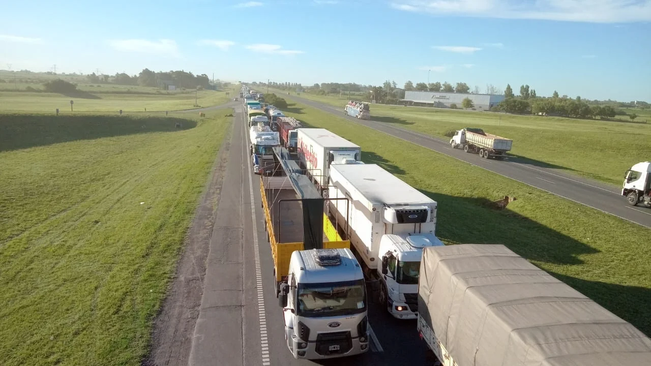 La lista de reclamos de los transportistas para levantar el paro