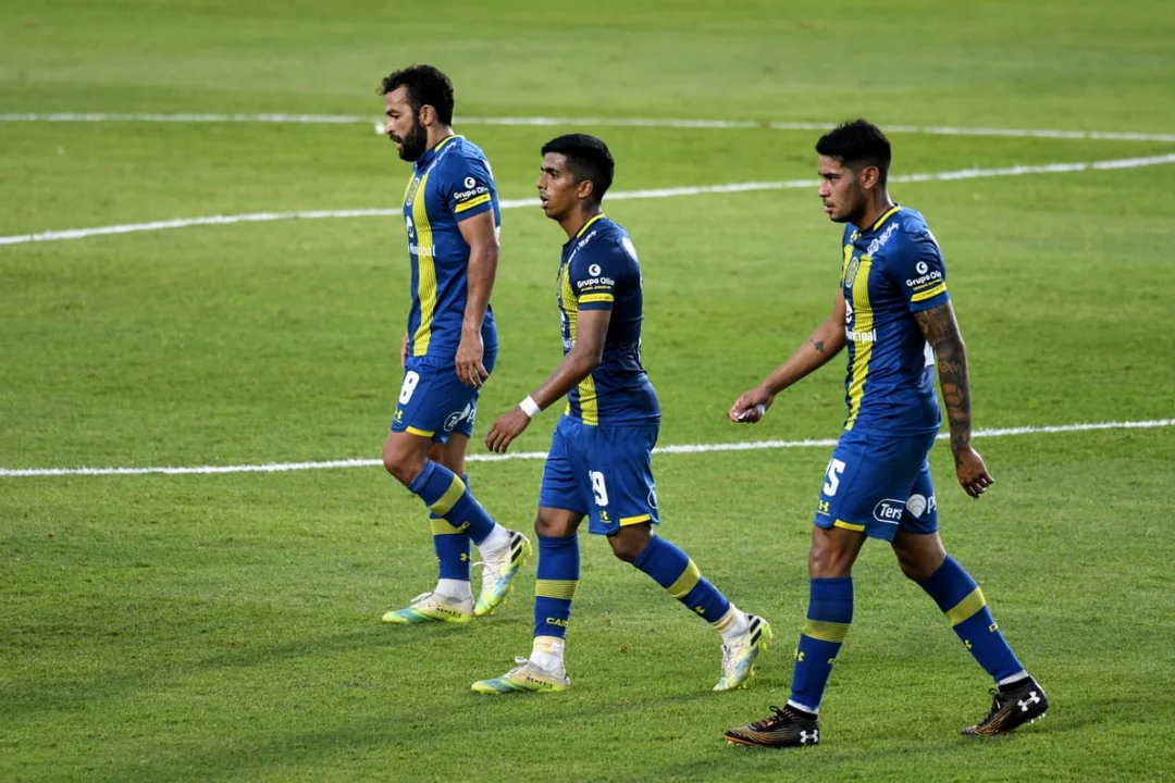 Central se despide de la Copa Argentina vapuleado por Boca Unidos