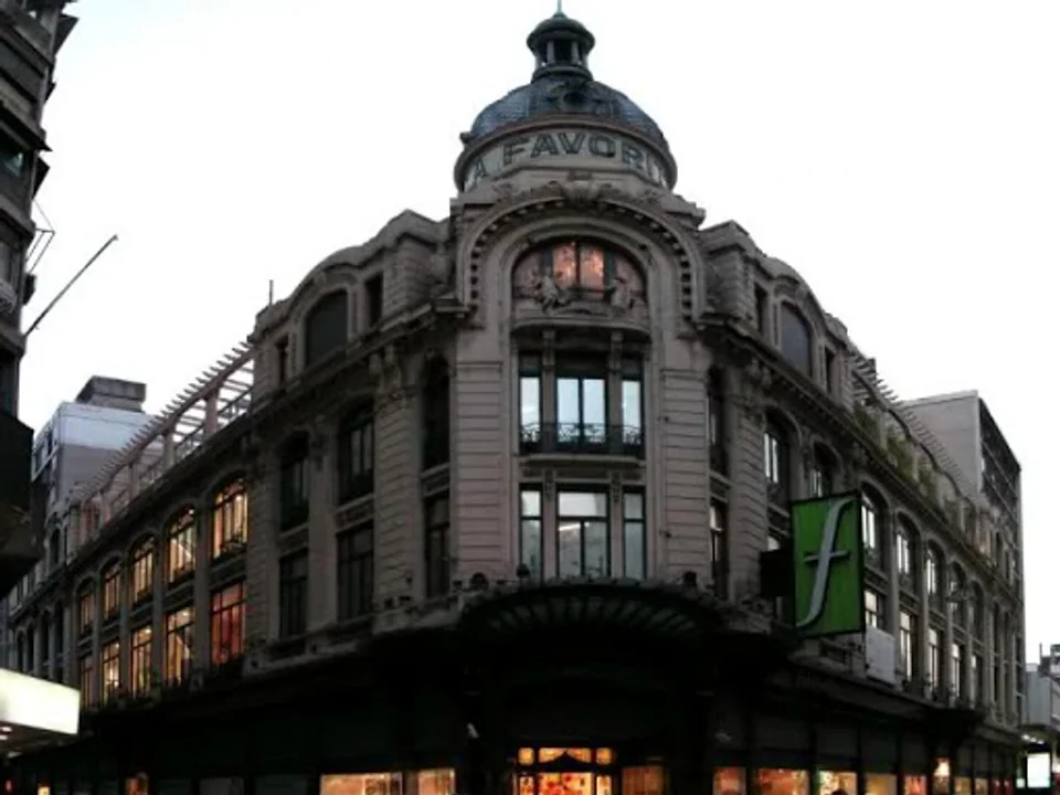 Comerciantes del centro exigen alternativas urgentes ante la partida de Falabella