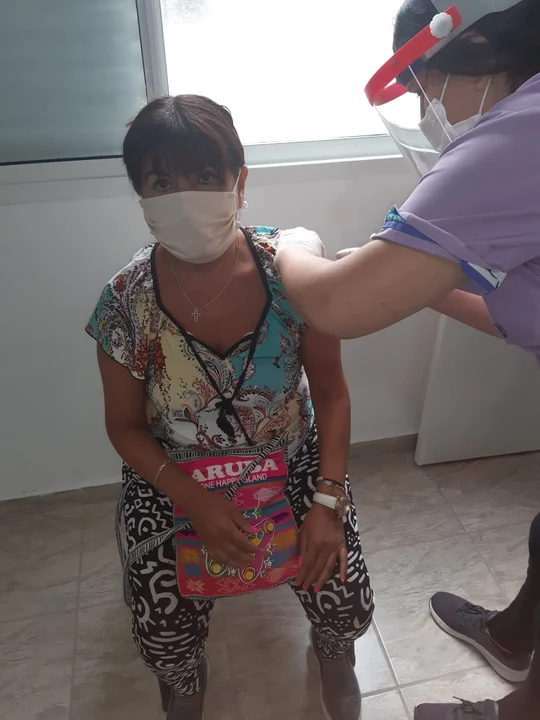 Se vacunaron las primeras cincuenta personas en Pujato contra el coronavirus. (Foto: Pujato Digital).
