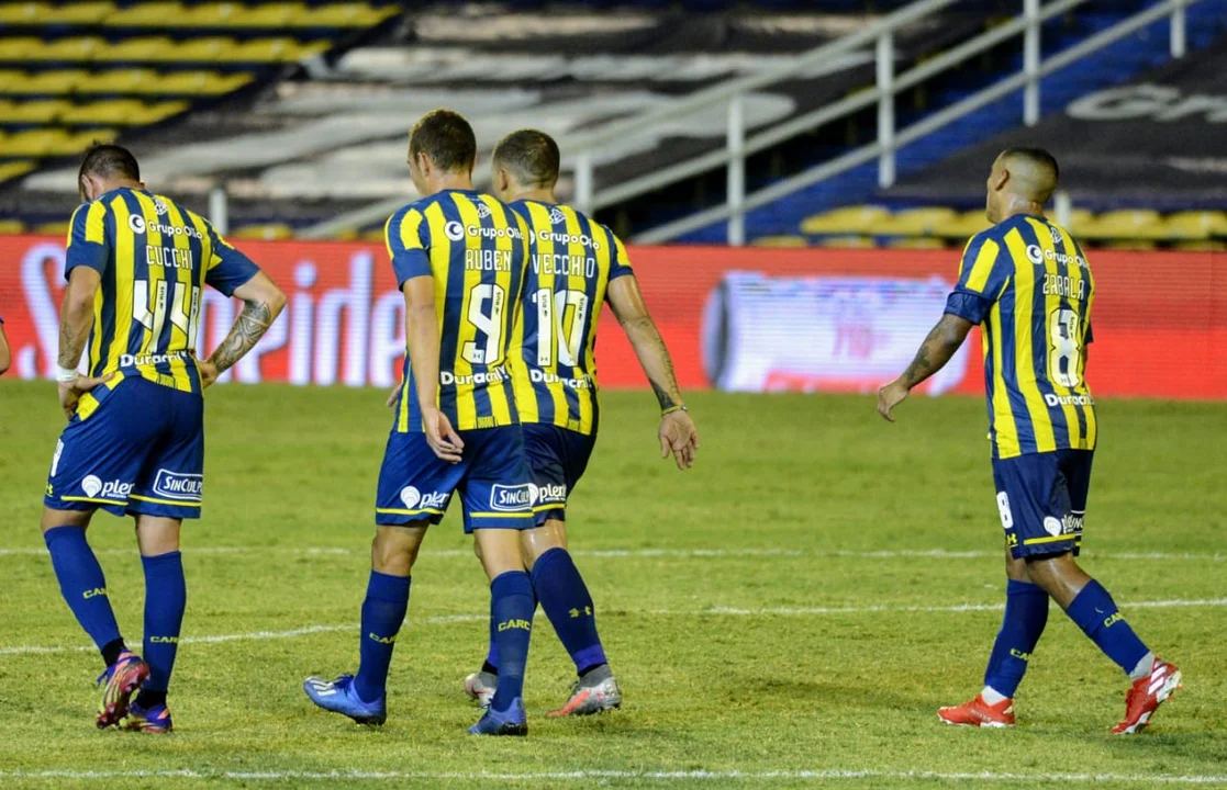 Central empató 2 a 2 con Godoy Cruz y dejó en el camino dos puntos importantes