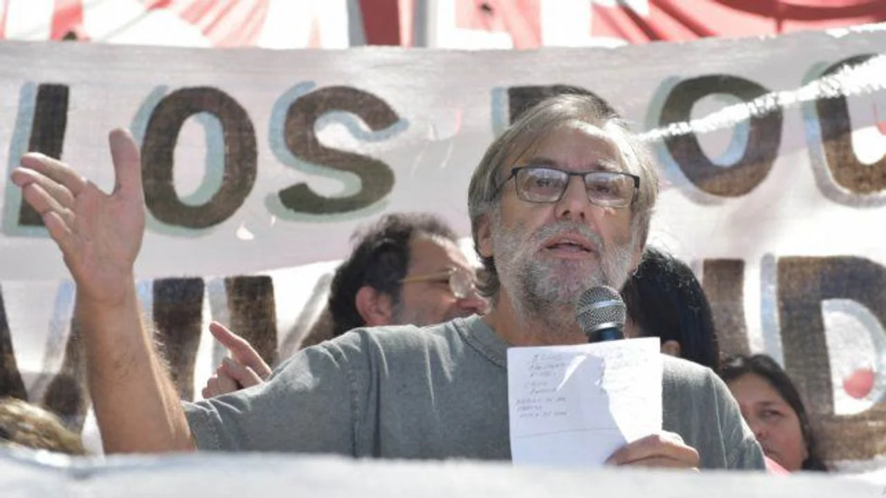 Terés replicó a Pusineri y le recordó a Cantero que científicos cuestionan el modo en que se pensó el regreso a clases.