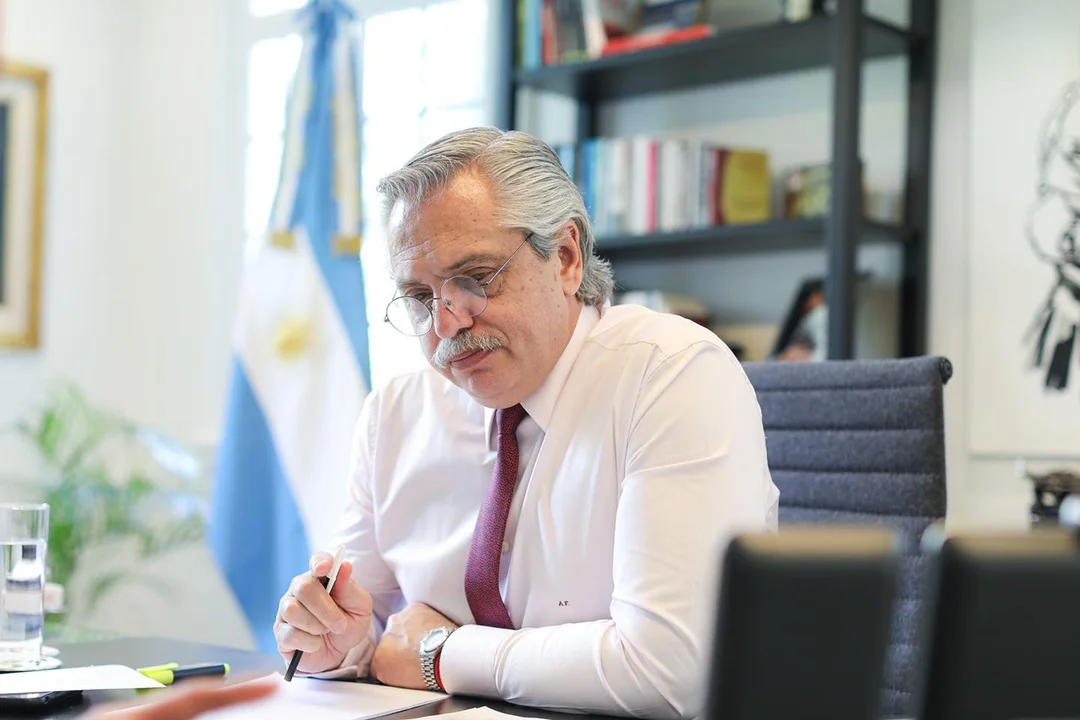 Segunda ola: Alberto convocó a gobernadores para analizar la situación sanitaria