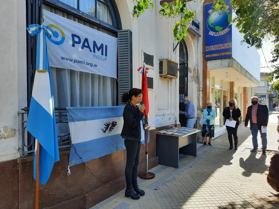 La delegación local de PAMI homenajeó a afiliados ex Veteranos de Malvinas