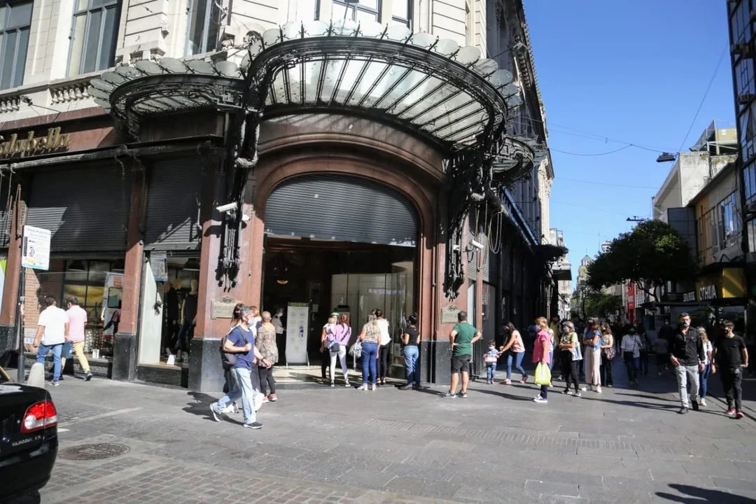 Proponen emplazar "el Museo de Rosario” en la esquina que deja Falabella