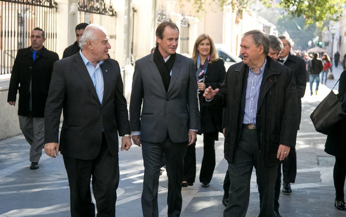 Lifschitz con dos colegas de entonces, Bordet y Schiaretti.