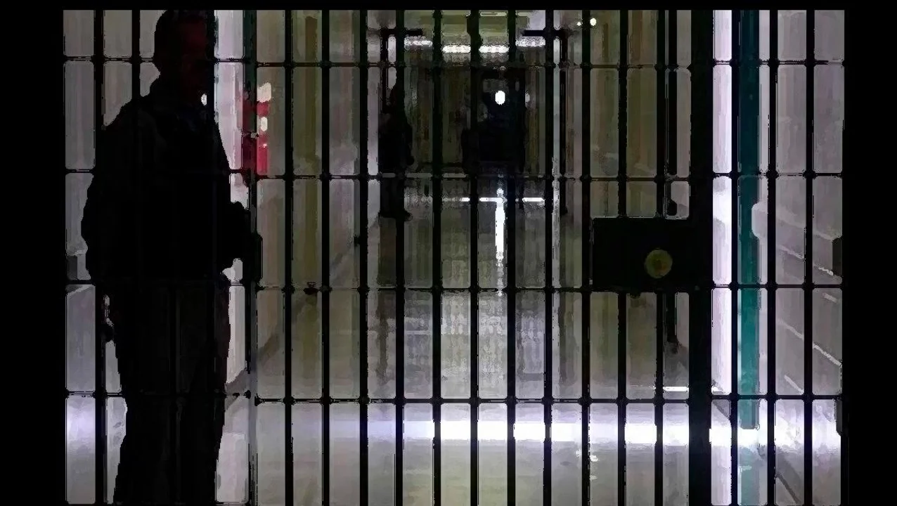 Presentan un hábeas corpus para que los presos sean vacunados