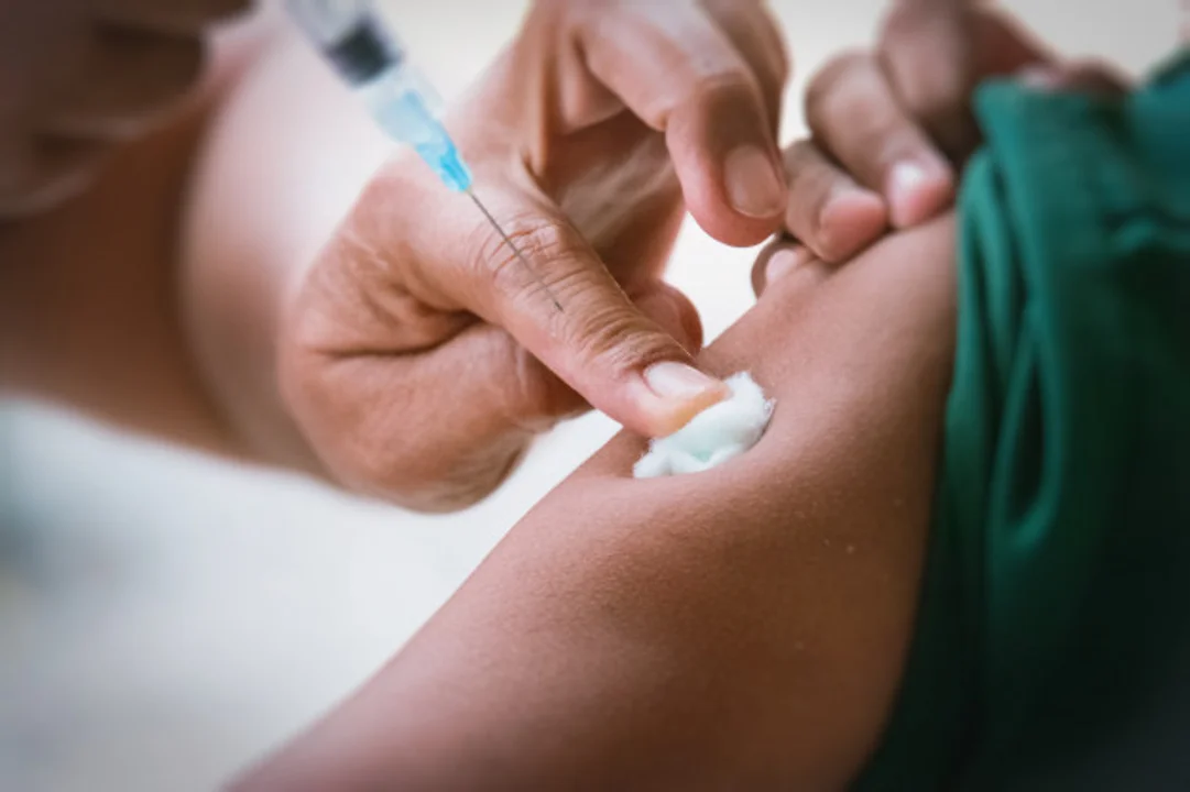Ya no es necesario esperar entre la vacuna contra el coronavirus y las del calendario