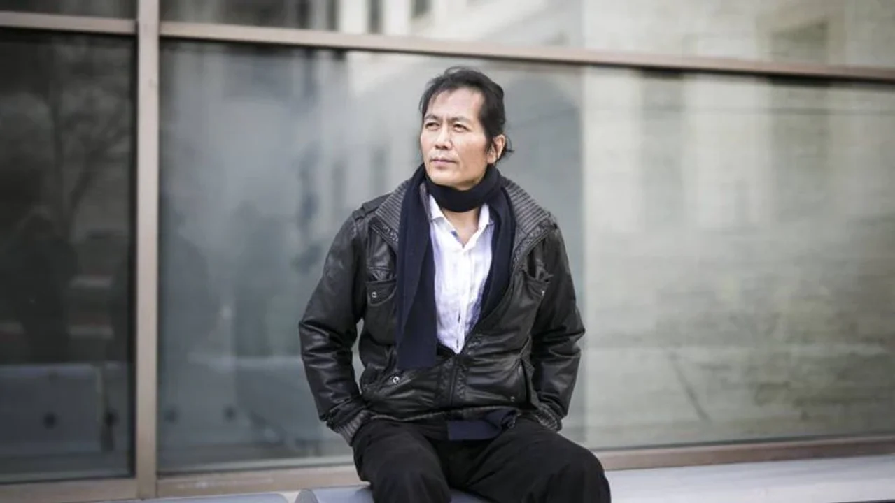 Byung-Chul Han, el filósofo que brinda su mirada sobre una sociedad adicta a likes