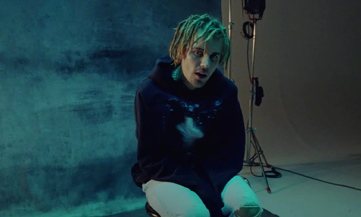 Justin Bieber se hace las rastas para su nuevo tema con Skrillex