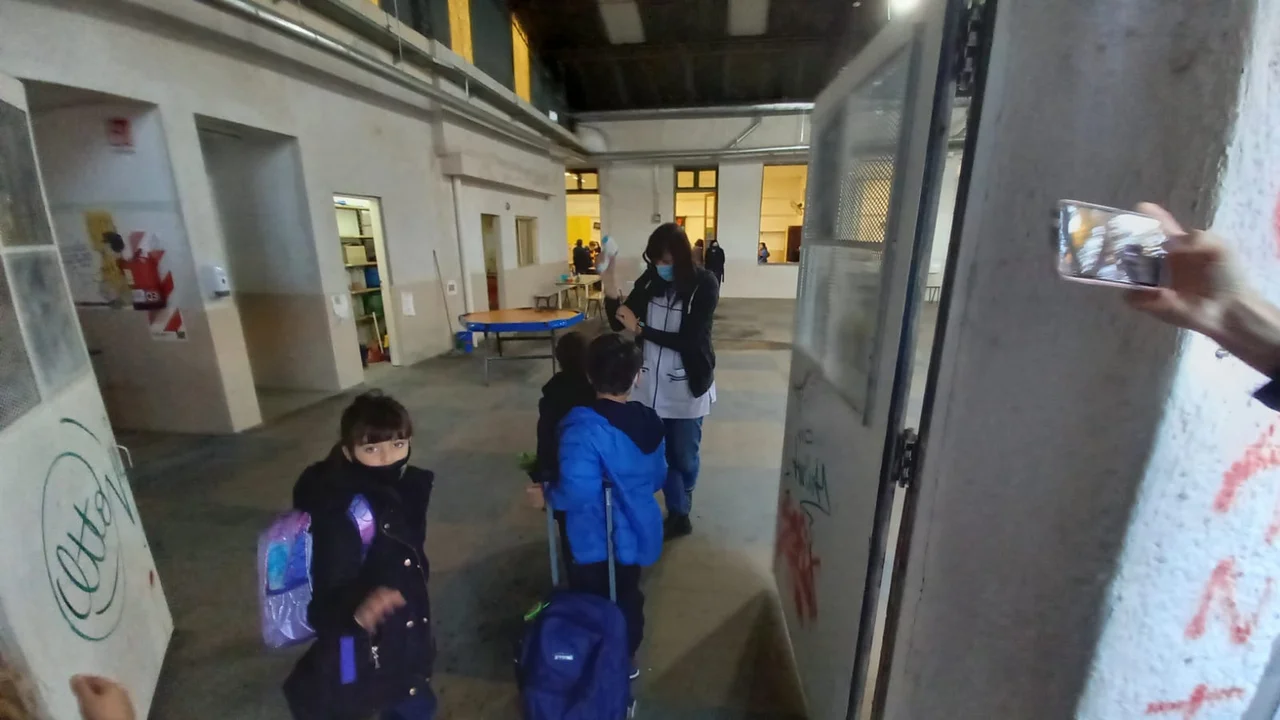 Directivos y padres de la Gurruchaga quieren presencialidad plena