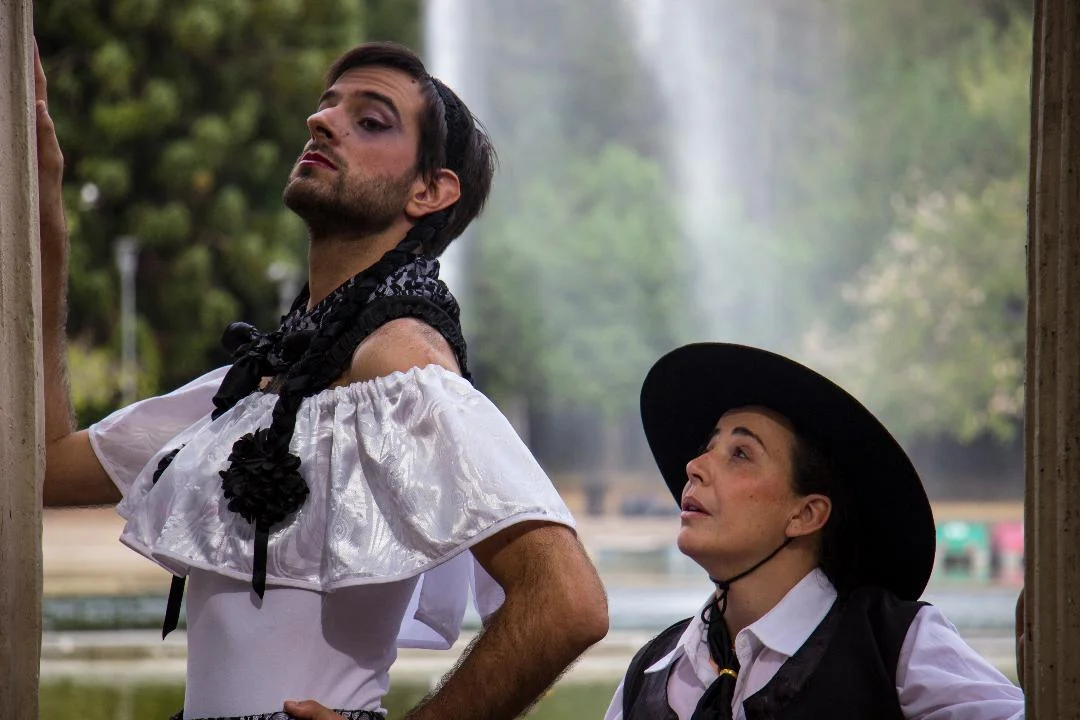 Gauchos reversibles: una carrera a todo o nada para llegar al Festival de Cosquín