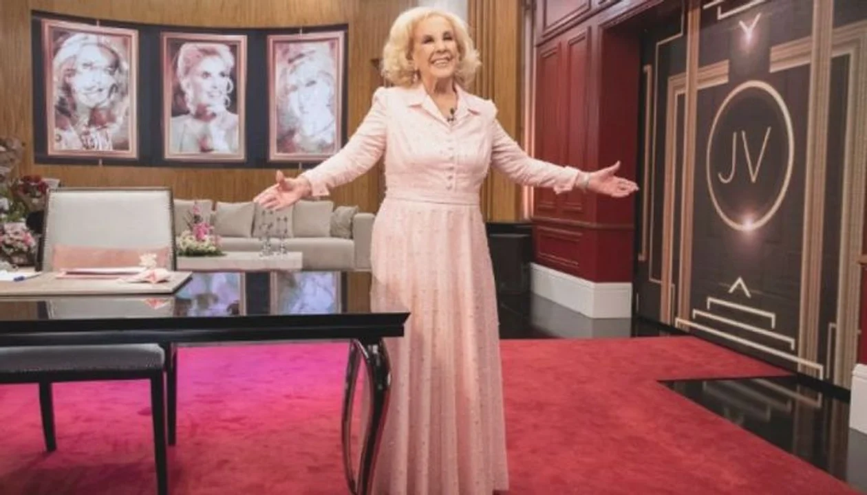 Mirtha Legrand continúa con su evolución y su cuadro general es favorable 