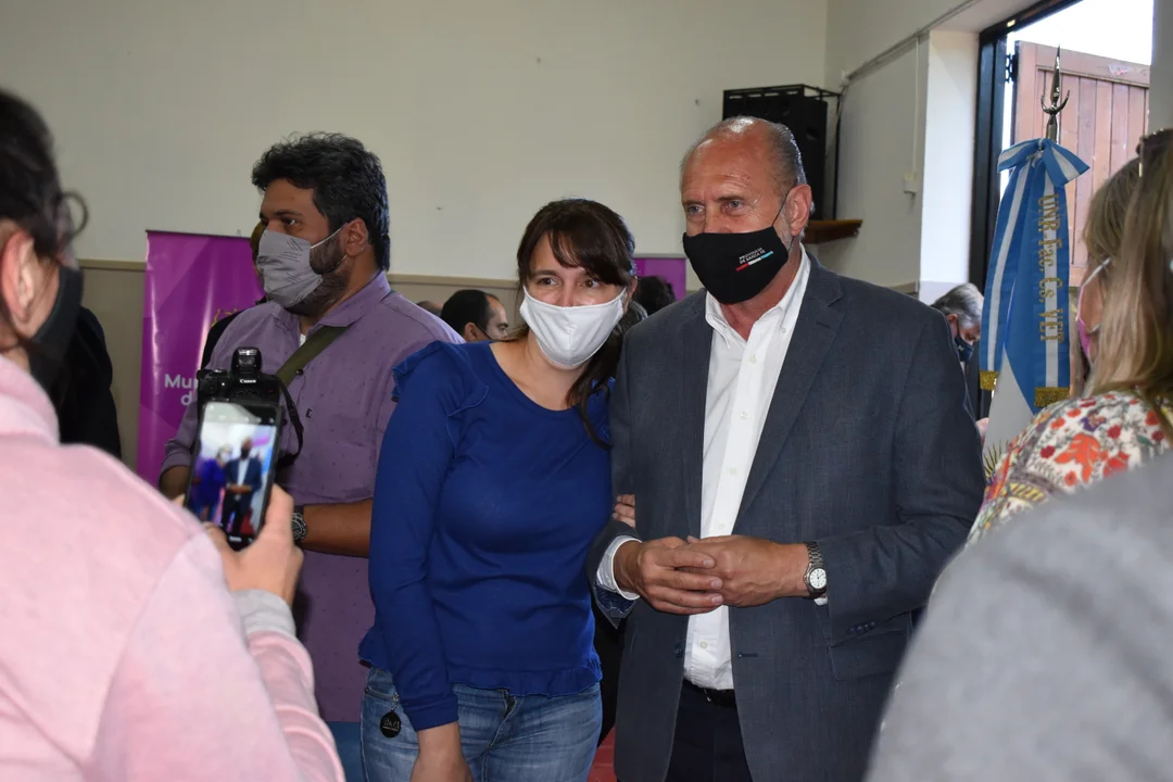 Perotti encabezó el llamado a licitación para la nueva sede de Veterinarias
